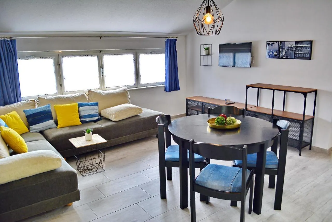 Apartments Cala Biograd Na Moru 0*,  Chorvatsko